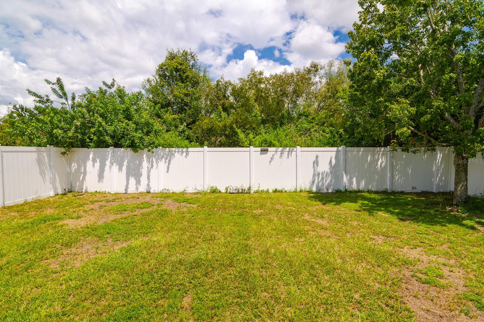Image 37 of 46 For 11620 Warren Oaks Place