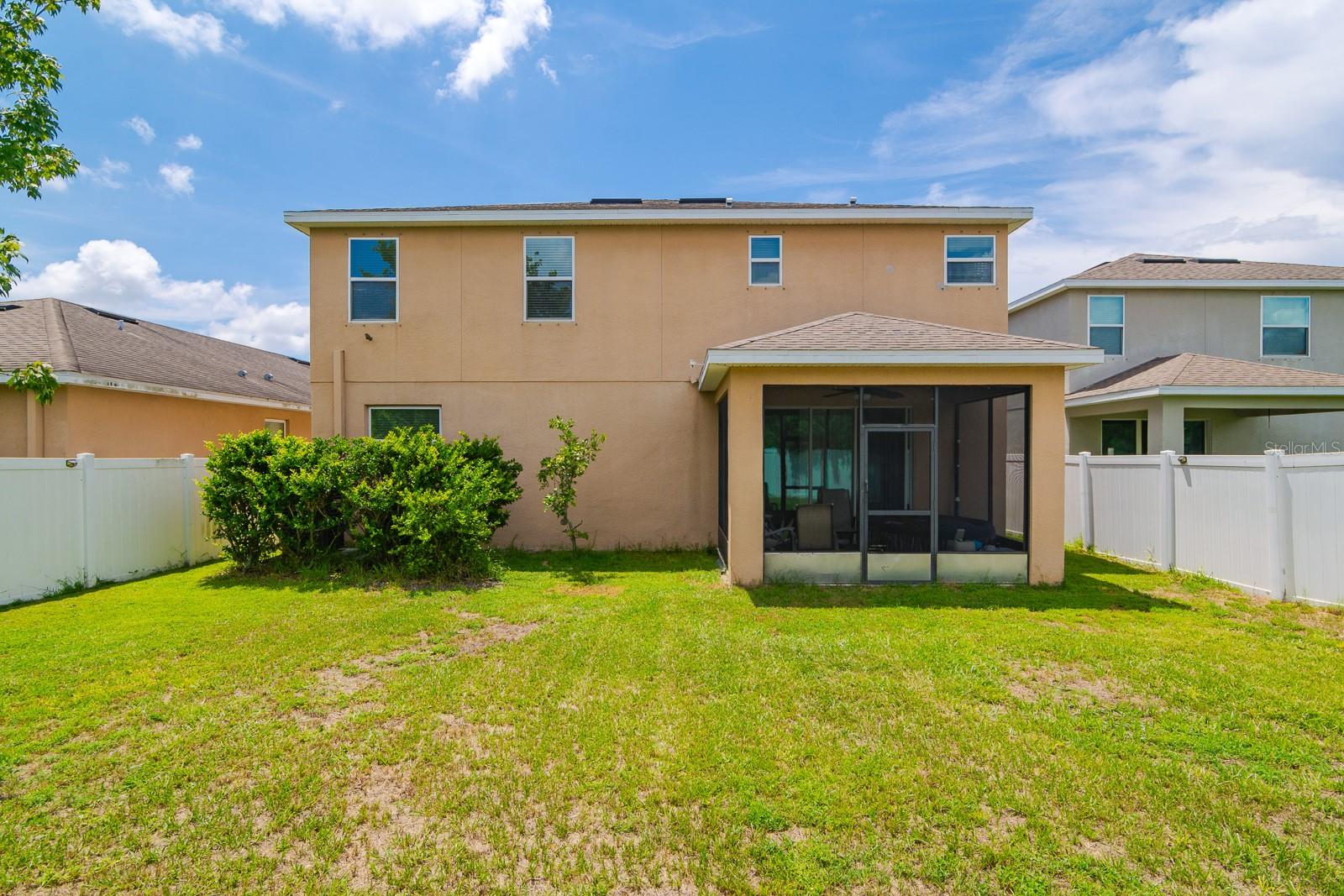 Image 39 of 46 For 11620 Warren Oaks Place