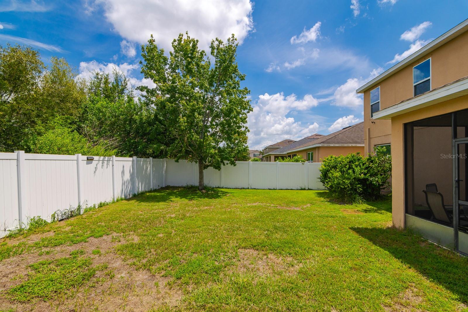 Image 42 of 46 For 11620 Warren Oaks Place