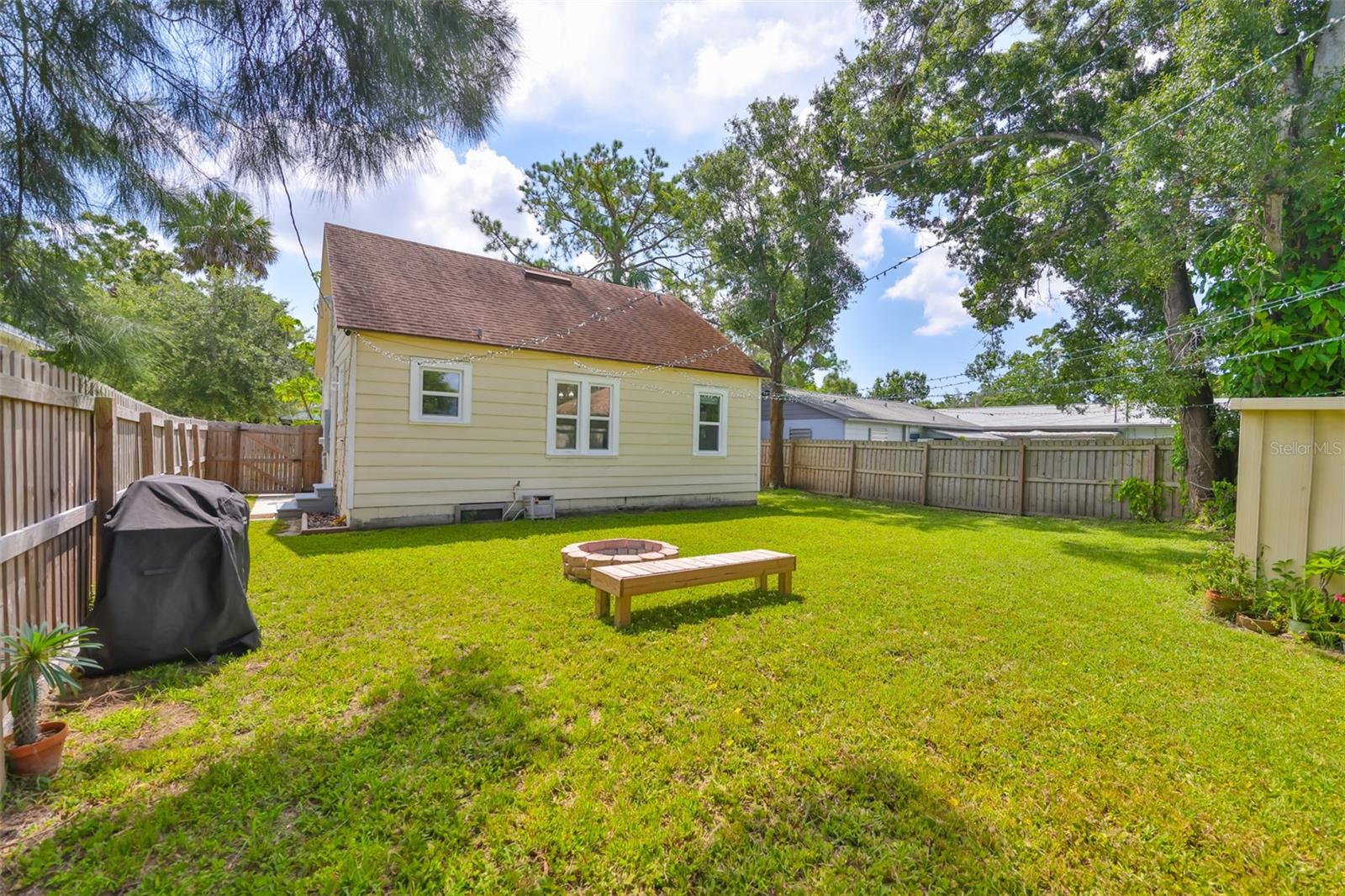 Image 26 of 31 For 6436 30th Street N