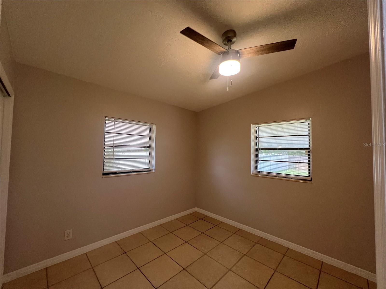 Image 13 of 21 For 4415 13th Avenue N