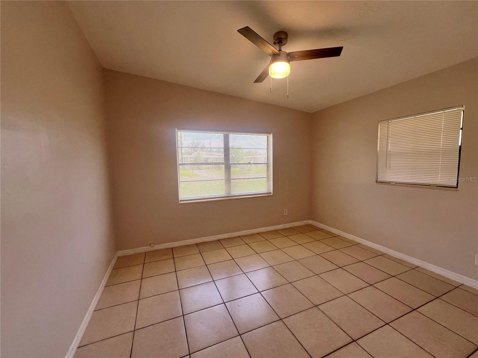 Image 15 of 21 For 4415 13th Avenue N