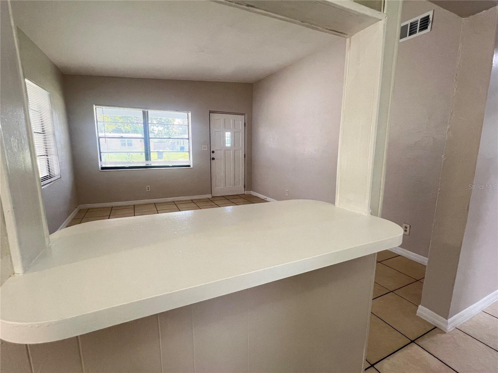 Image 6 of 21 For 4415 13th Avenue N
