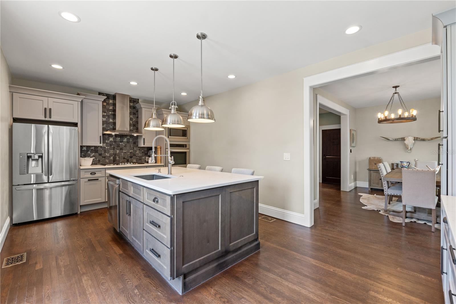 Image 16 of 50 For 1170 24th Avenue N