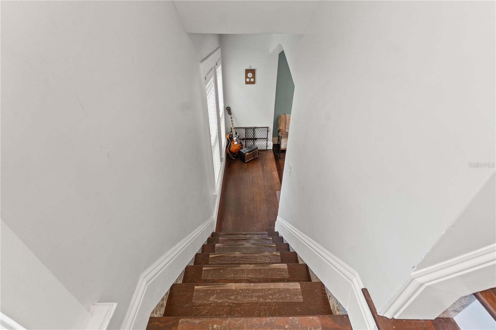 Image 26 of 50 For 1170 24th Avenue N