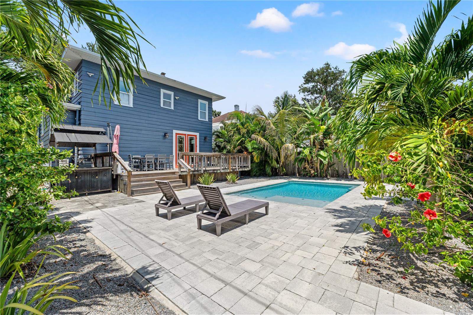 Image 43 of 50 For 1170 24th Avenue N