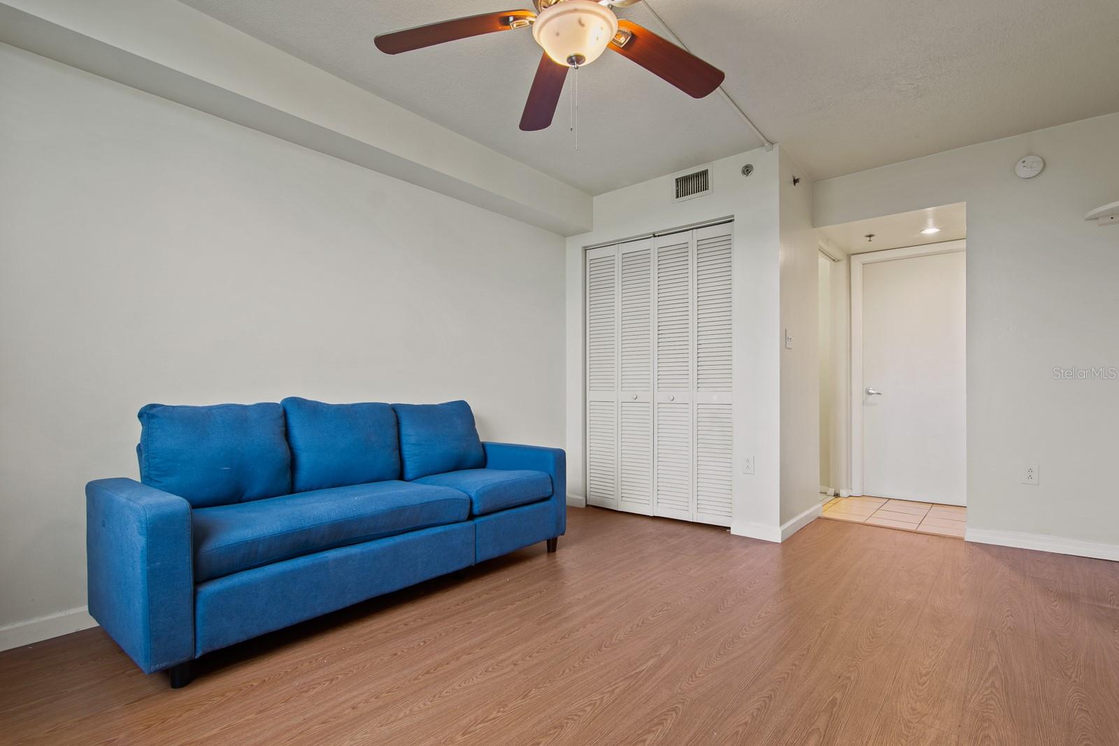 Image 15 of 28 For 701 Madison Avenue 317