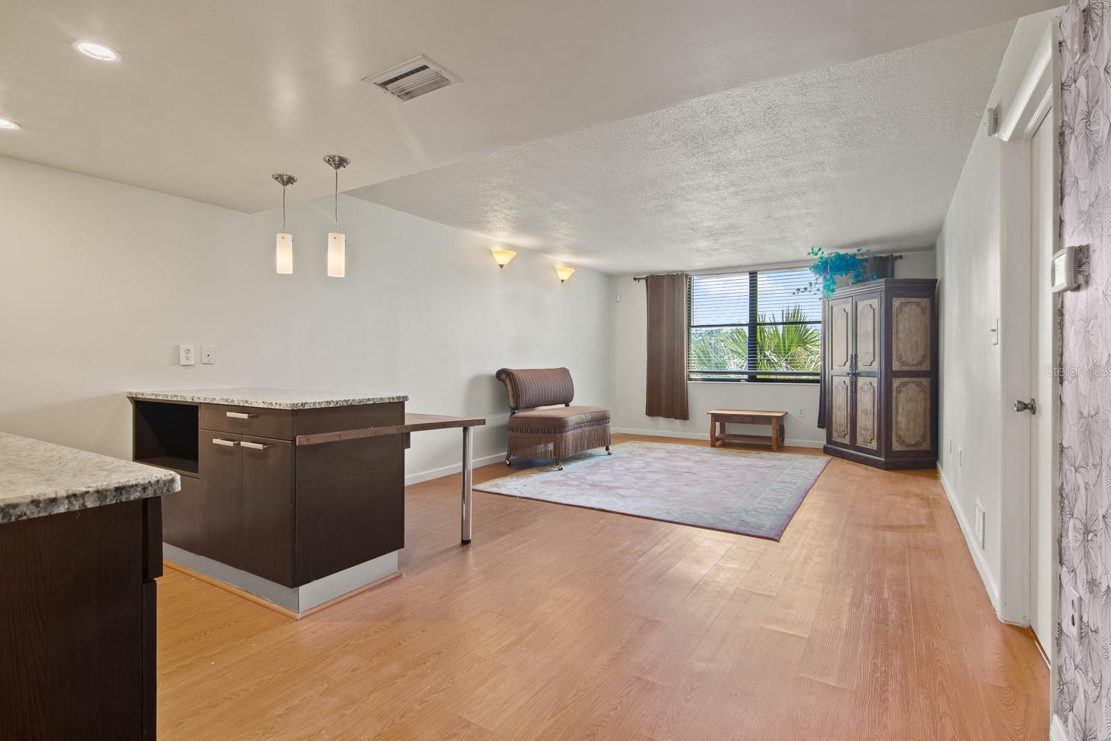 Image 2 of 28 For 701 Madison Avenue 317