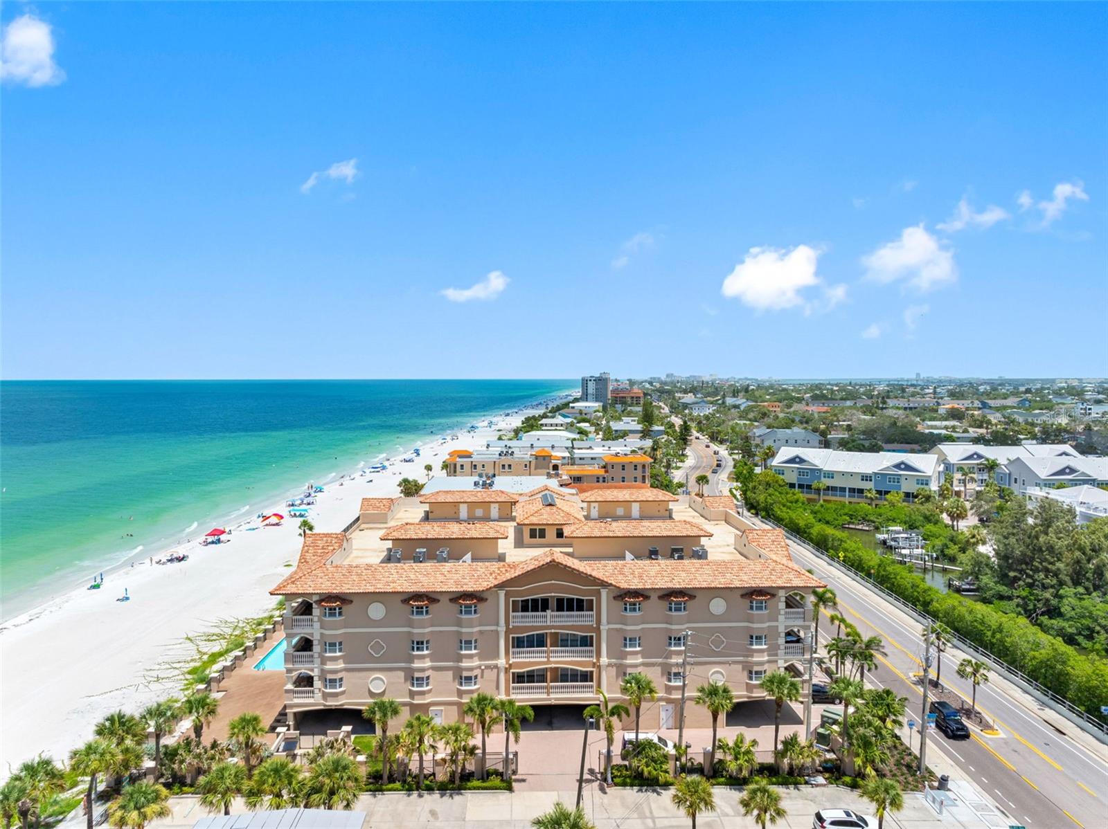 Image 34 of 36 For 604 Gulf Boulevard 203