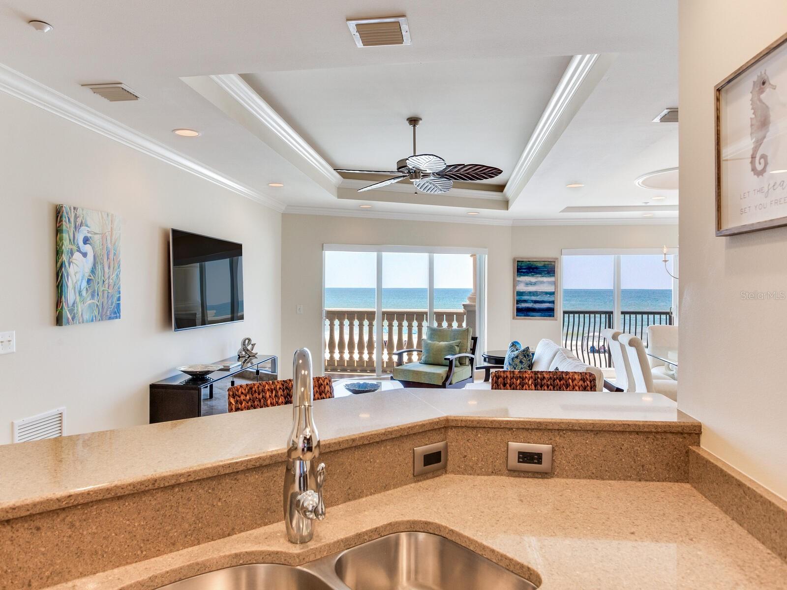 Image 9 of 36 For 604 Gulf Boulevard 203