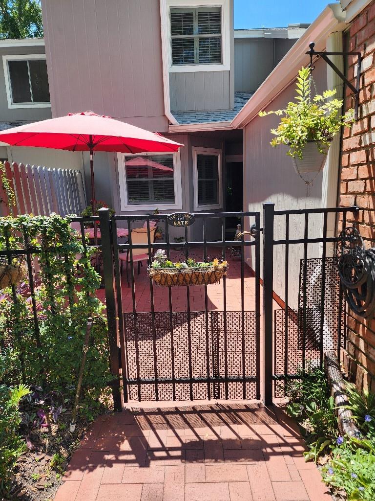 Details for 632 Red Oak Circle 104, ALTAMONTE SPRINGS, FL 32701
