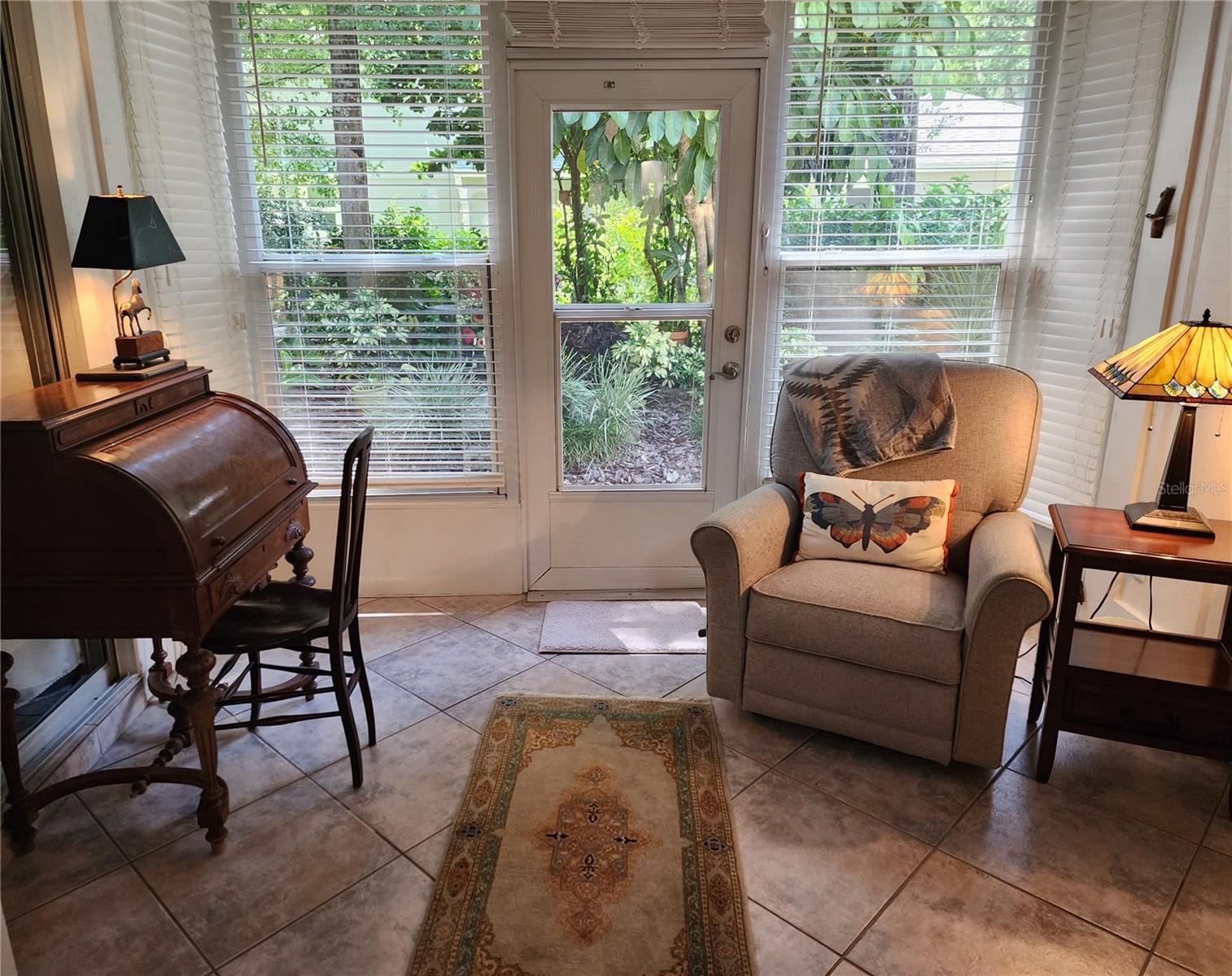 Image 15 of 23 For 632 Red Oak Circle 104