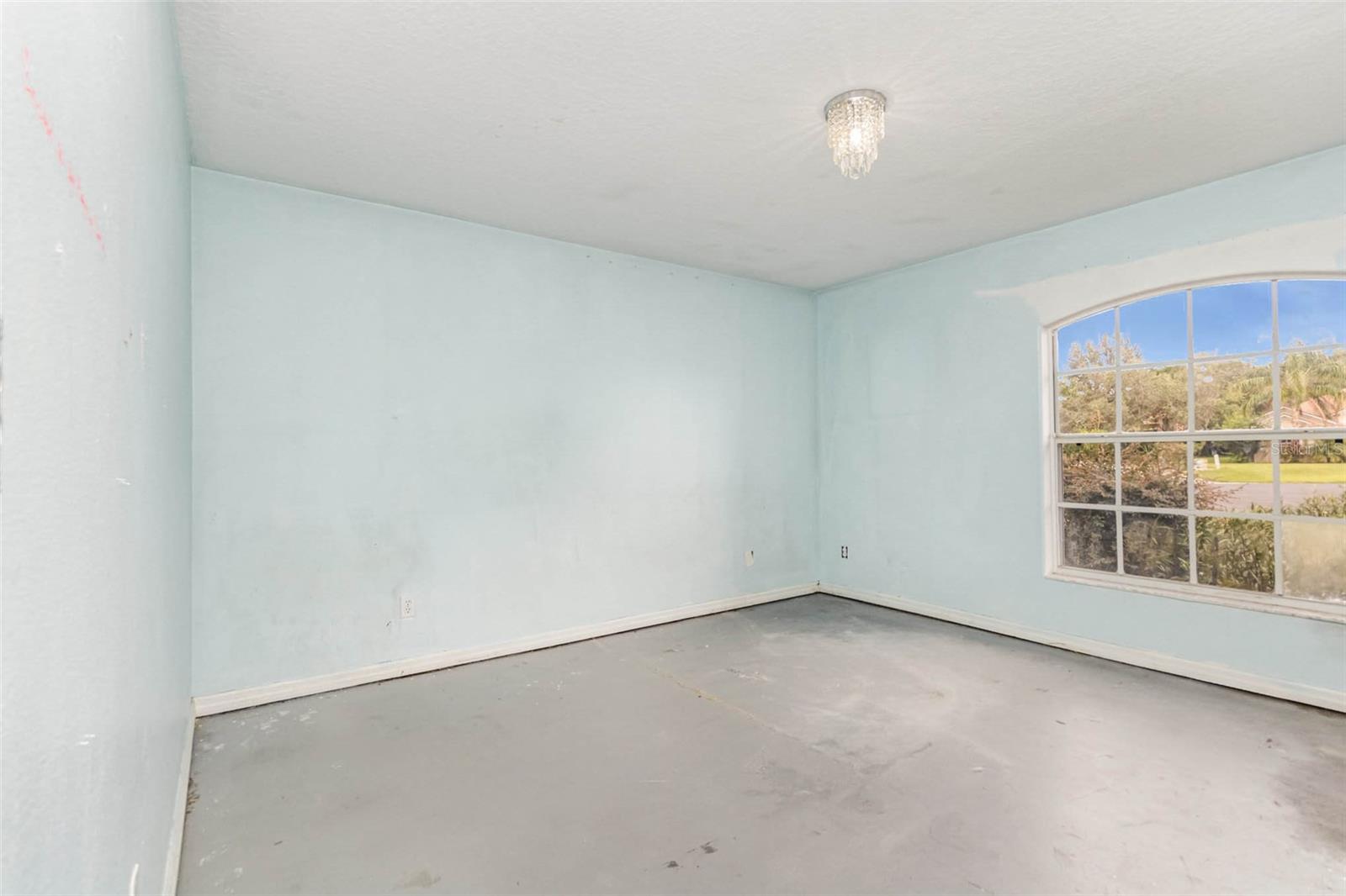 Image 14 of 25 For 11808 Ridge View Circle