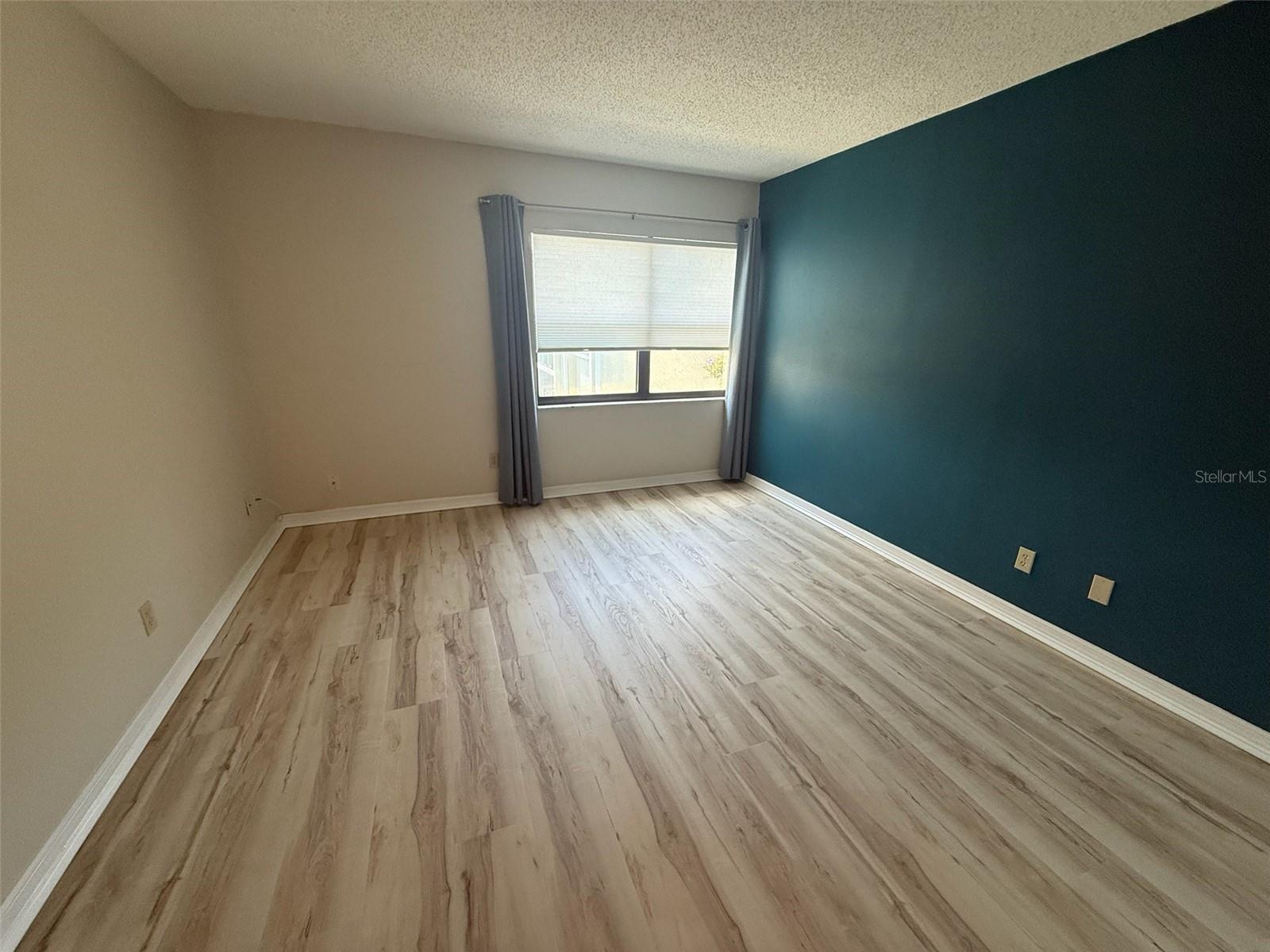 Image 10 of 20 For 14130 Rosemary Lane 6312