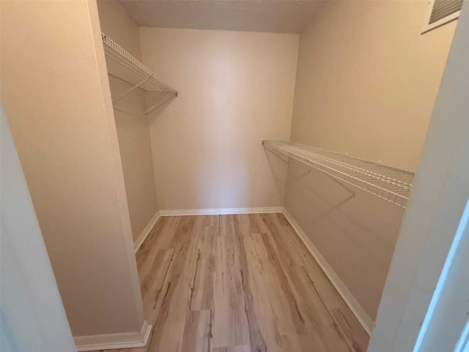 Image 12 of 20 For 14130 Rosemary Lane 6312