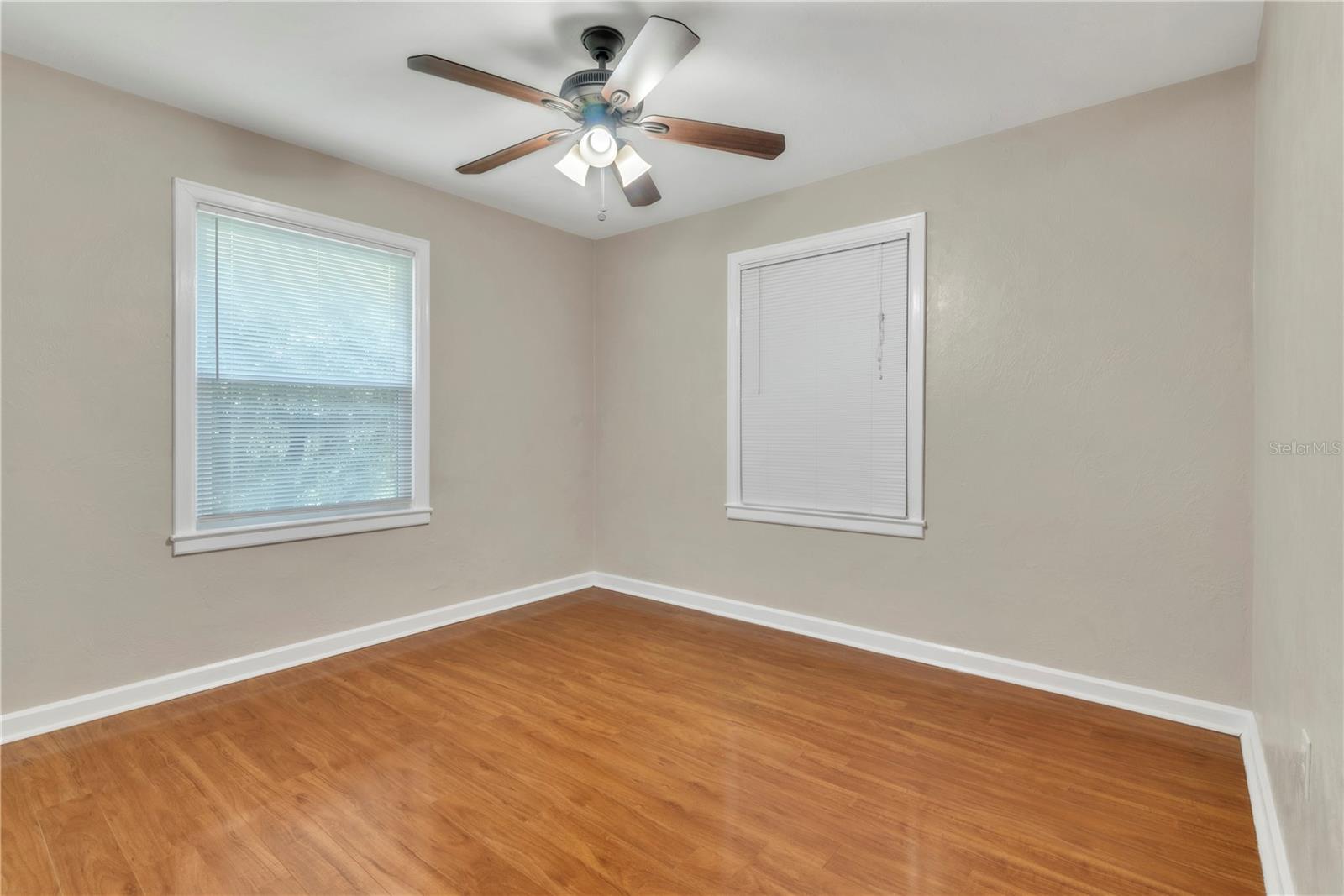 Image 11 of 42 For 3530 16th Street N