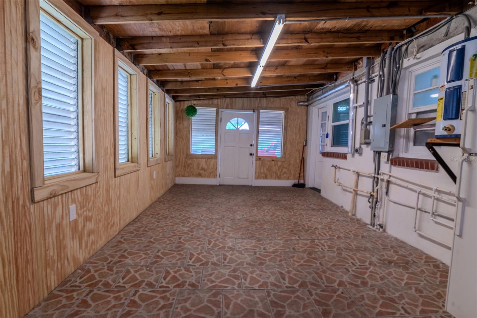 Image 24 of 42 For 3530 16th Street N