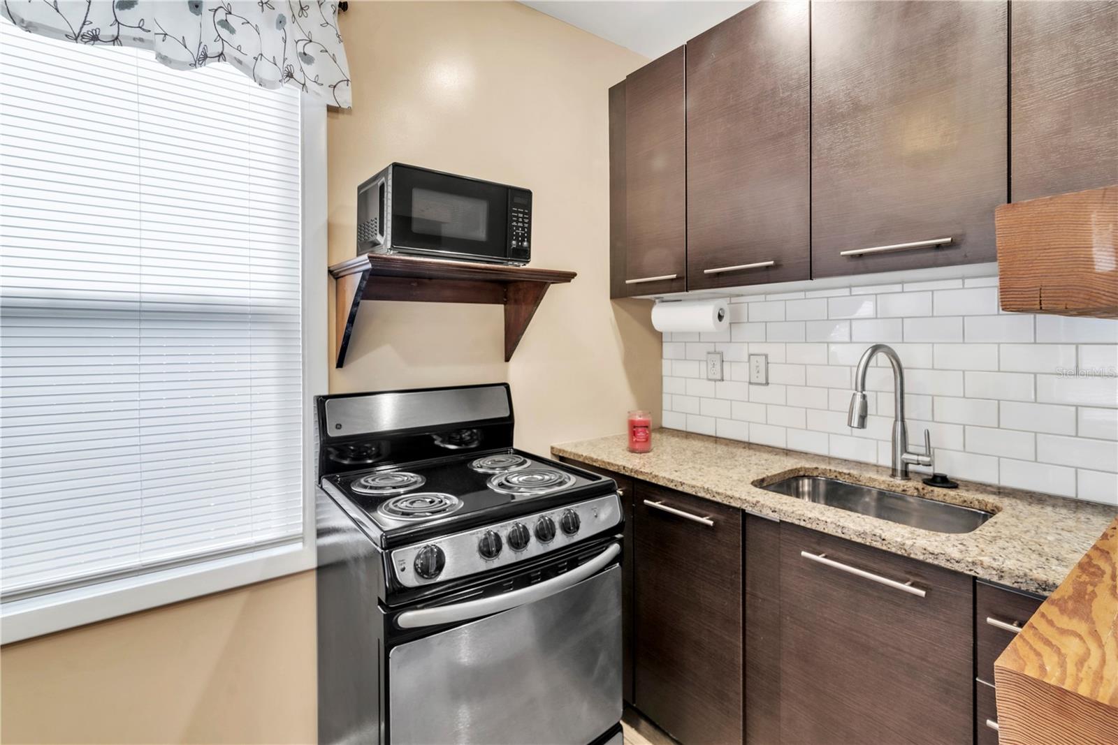 Image 31 of 42 For 3530 16th Street N