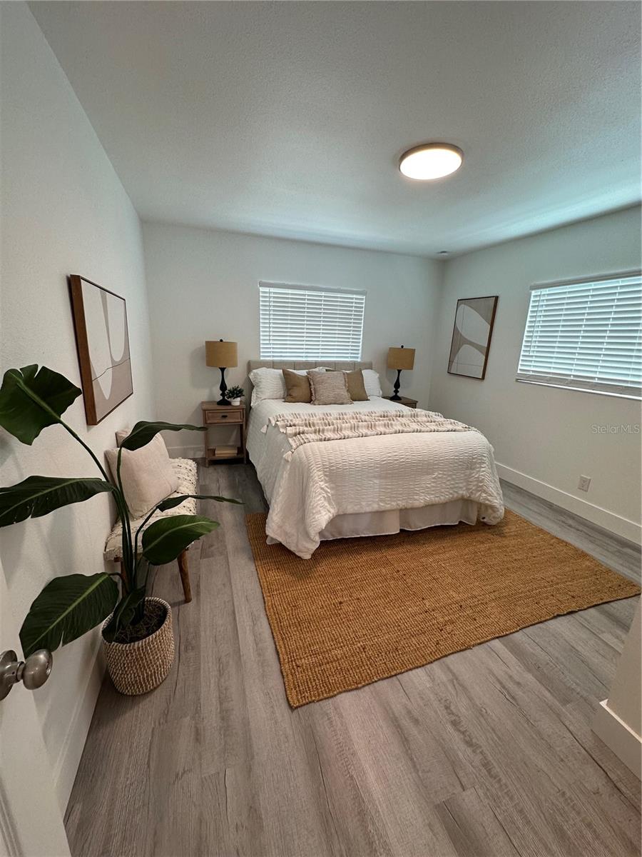 Image 14 of 29 For 2402 Thrace Street