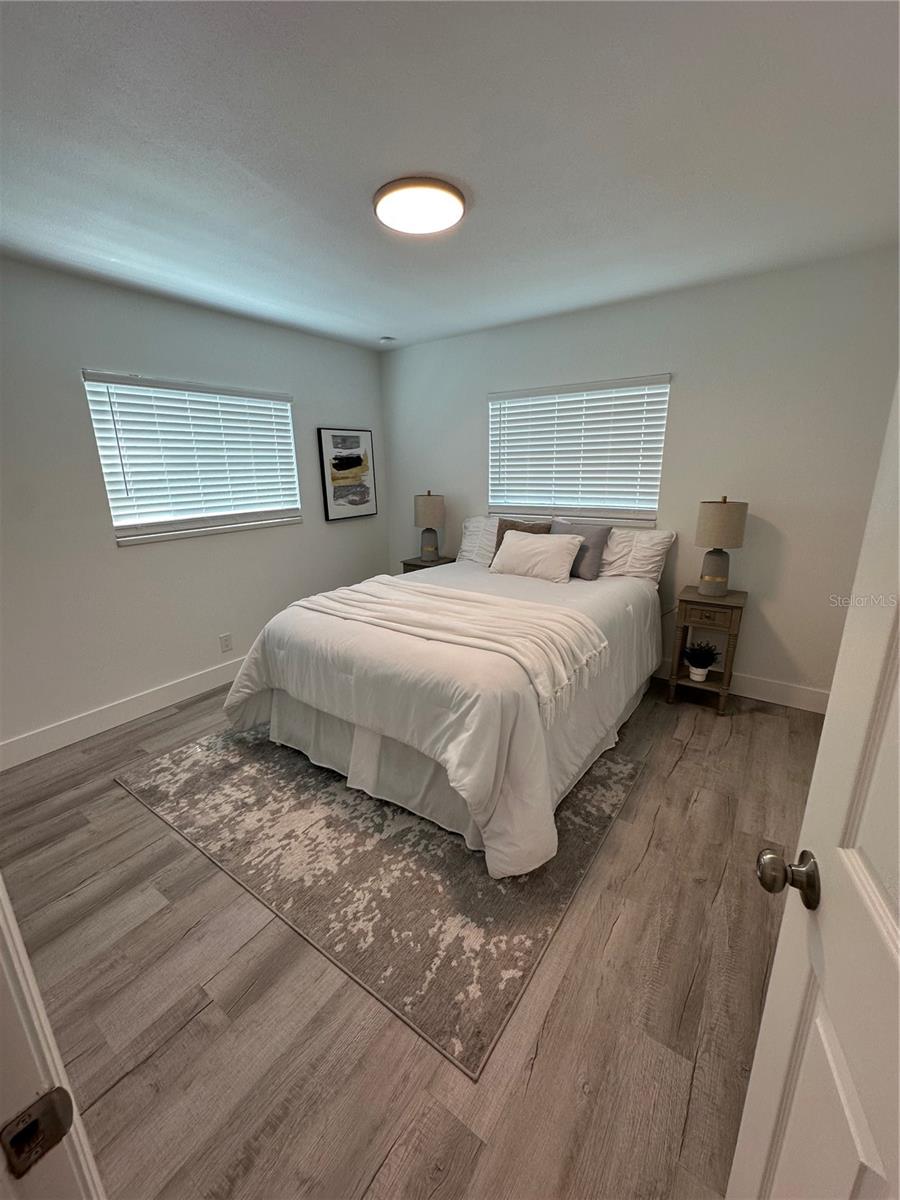 Image 15 of 29 For 2402 Thrace Street