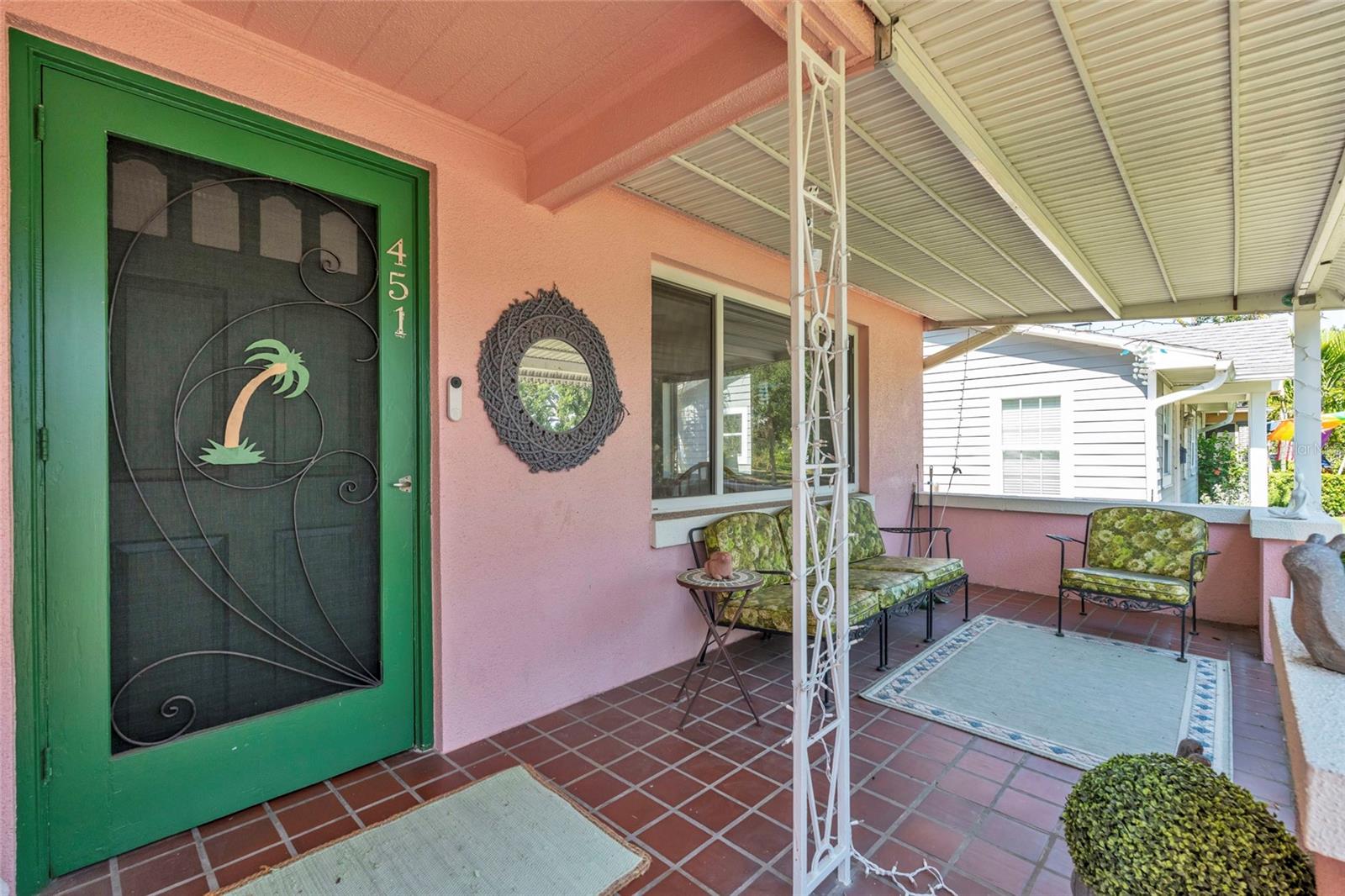 Image 4 of 34 For 451 25th Avenue N