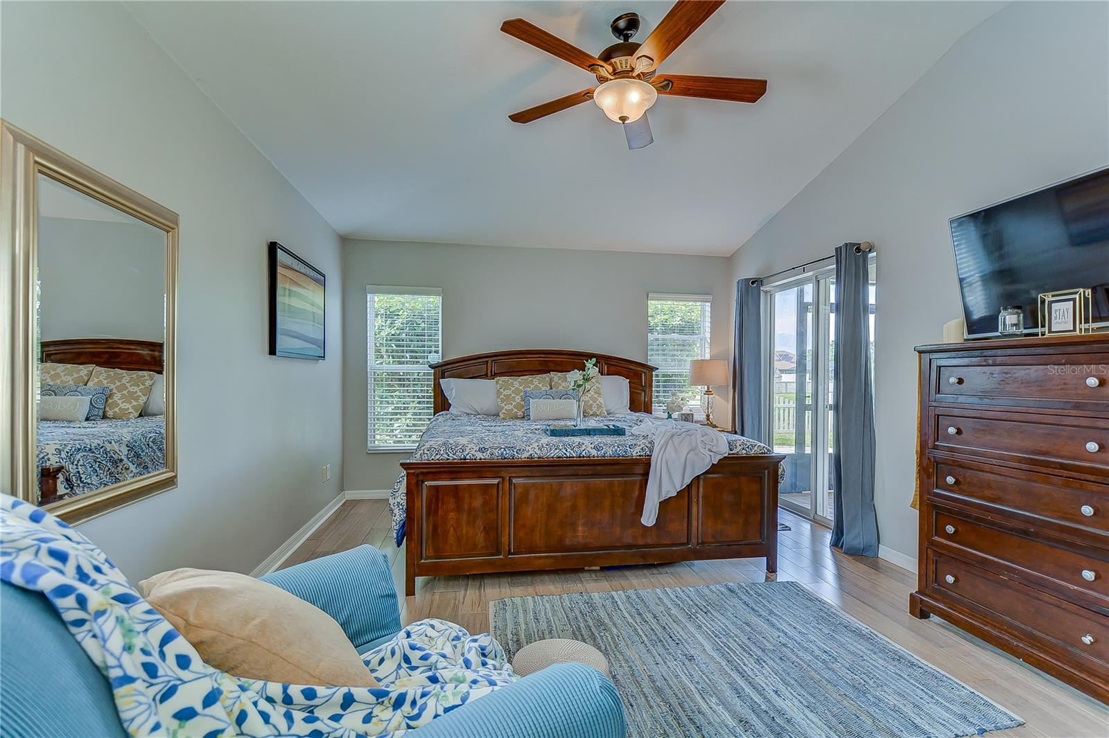 Image 13 of 53 For 21823 Waverly Shores Lane