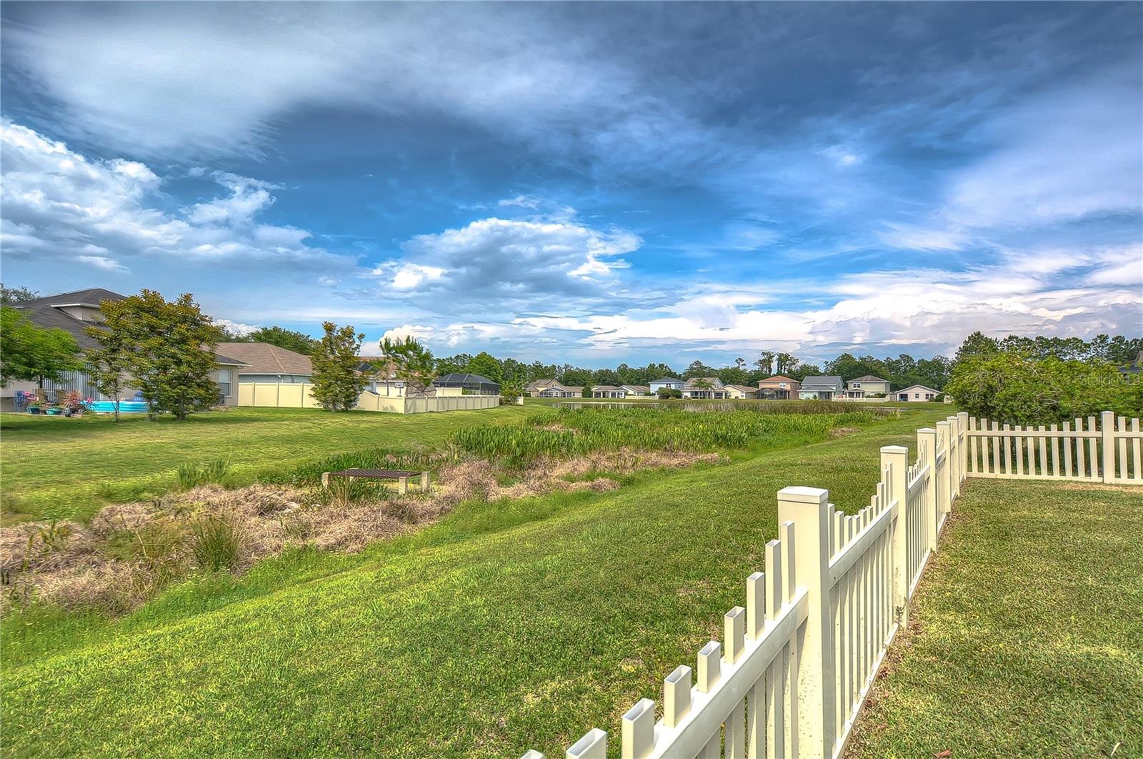 Image 3 of 53 For 21823 Waverly Shores Lane