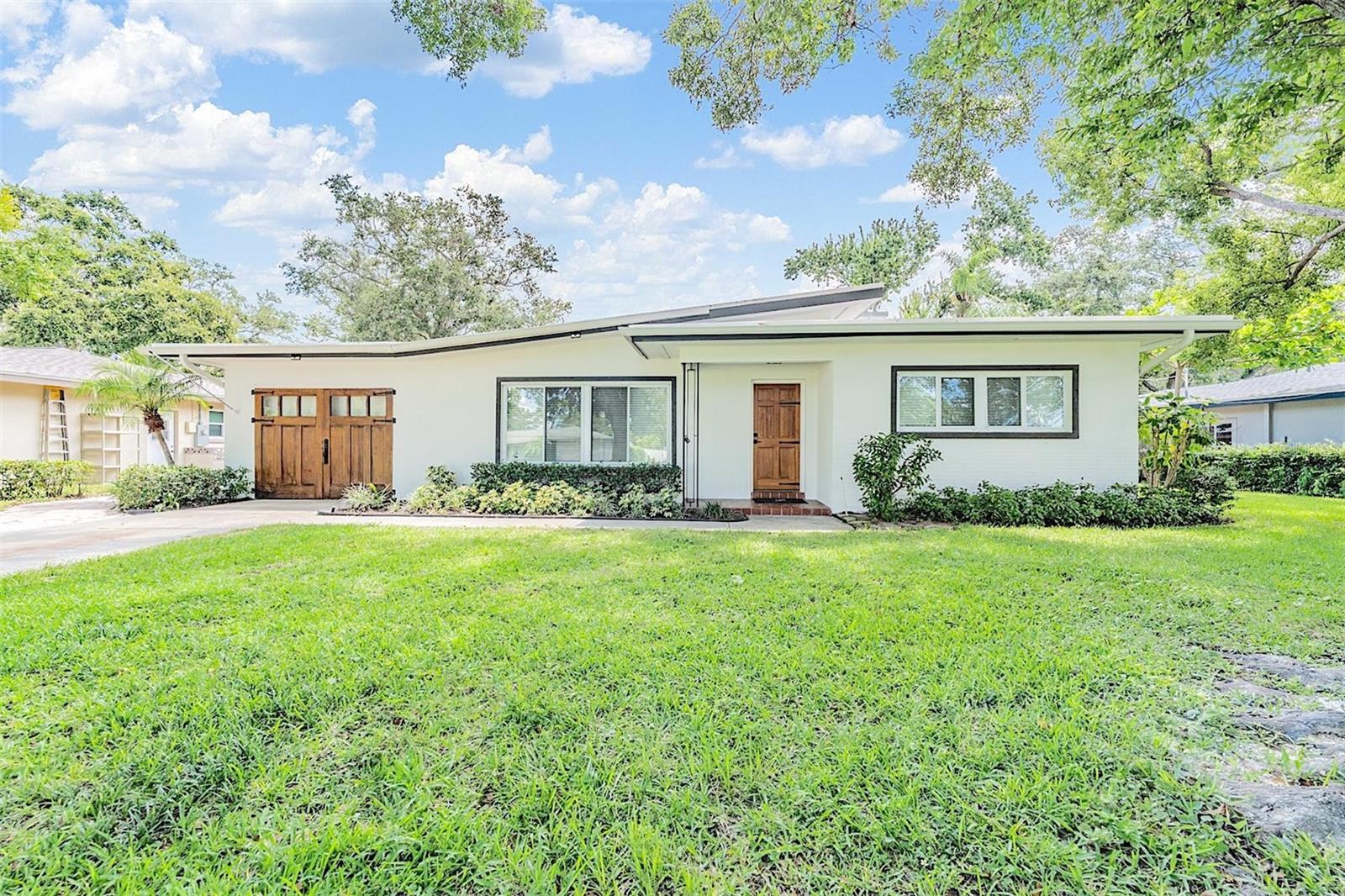 Details for 559 Oakwood Drive, LARGO, FL 33771