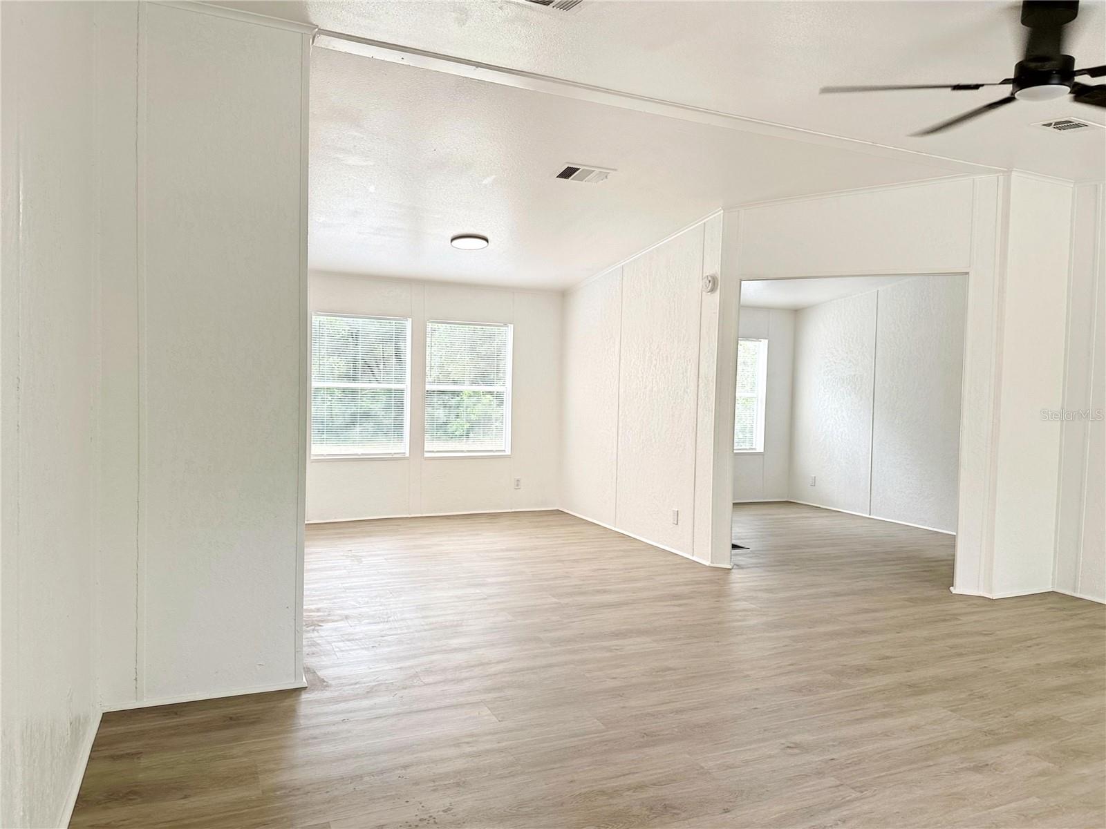 Image 11 of 23 For 16347 Breakwater Lane