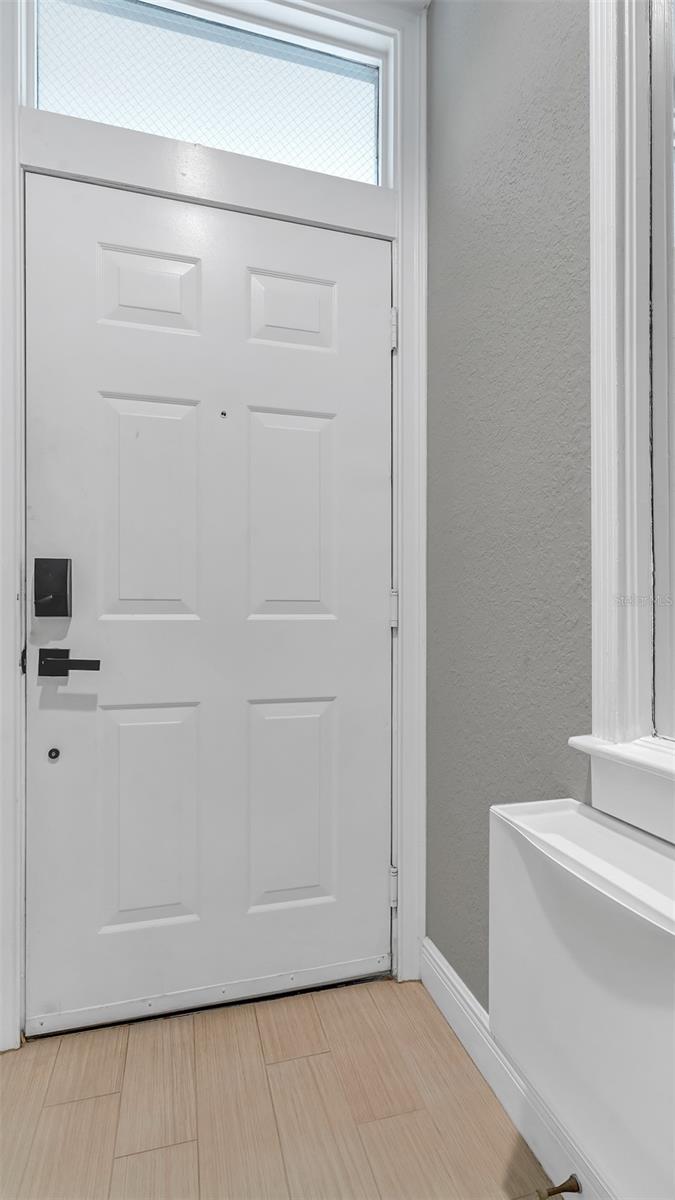 Image 4 of 28 For 713 Mainsail Drive