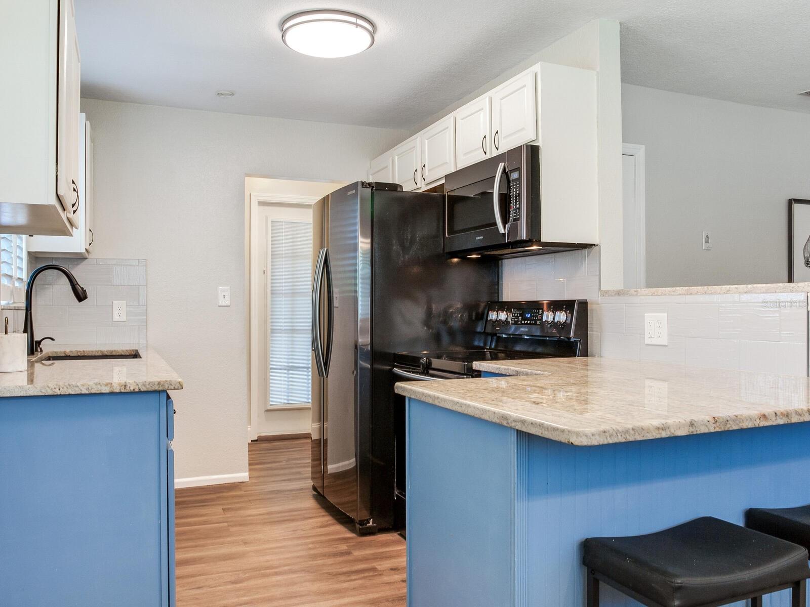 Image 16 of 42 For 4431 Trilby Avenue