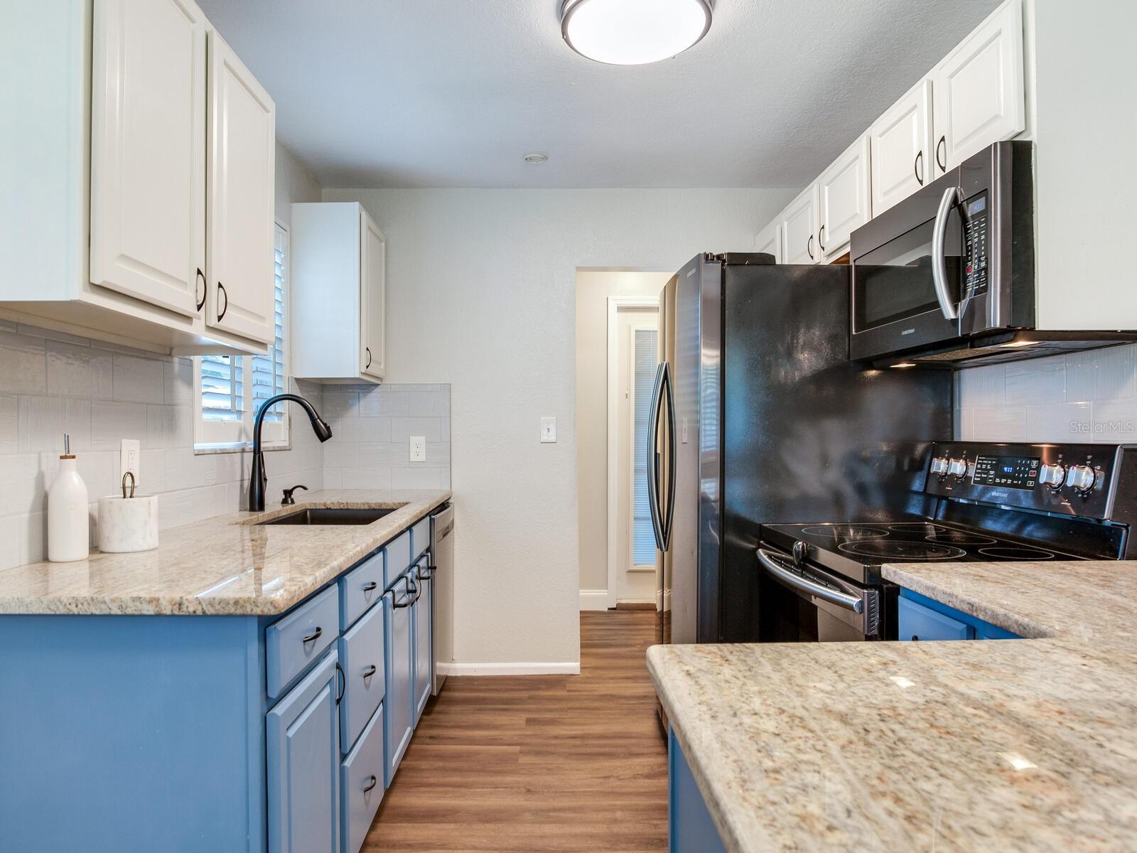 Image 18 of 42 For 4431 Trilby Avenue