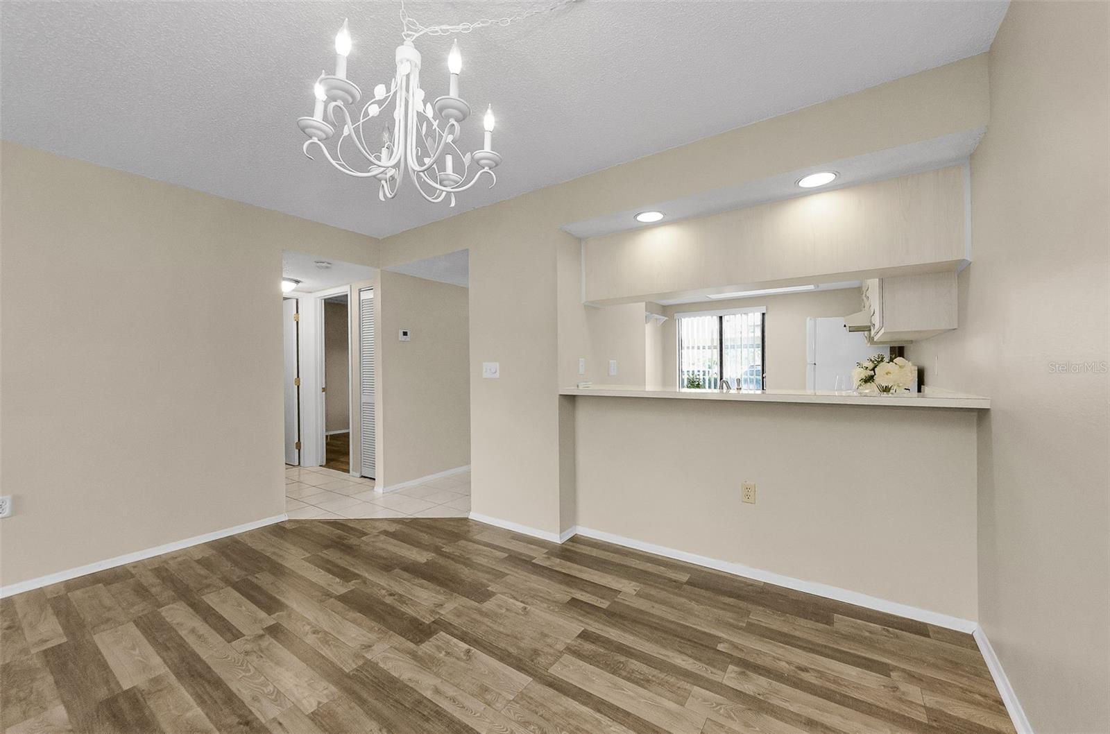 Image 10 of 44 For 213 Mary Drive 213