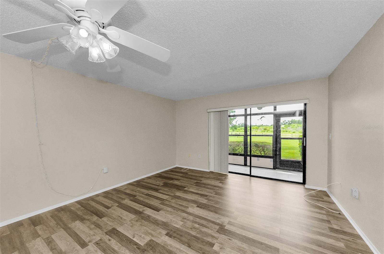 Image 12 of 44 For 213 Mary Drive 213