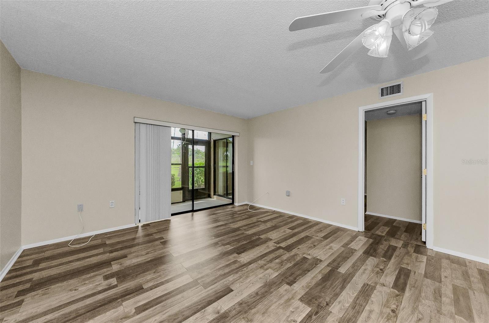 Image 13 of 44 For 213 Mary Drive 213