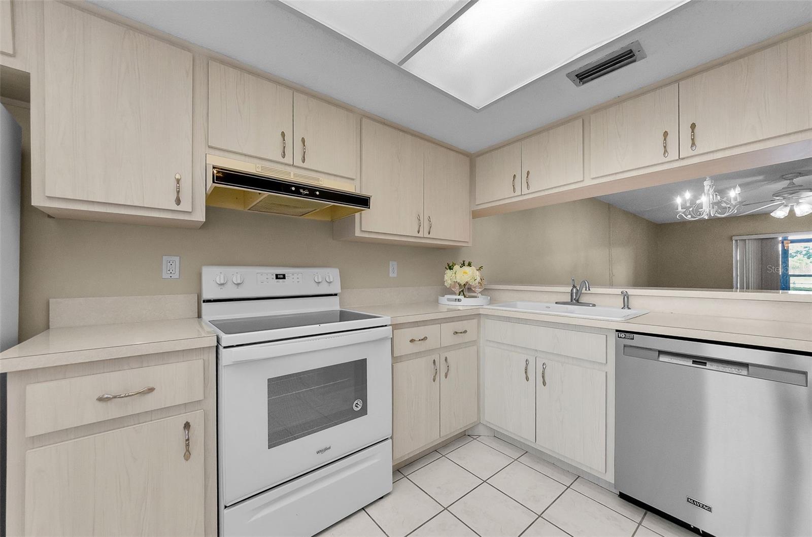 Image 16 of 44 For 213 Mary Drive 213