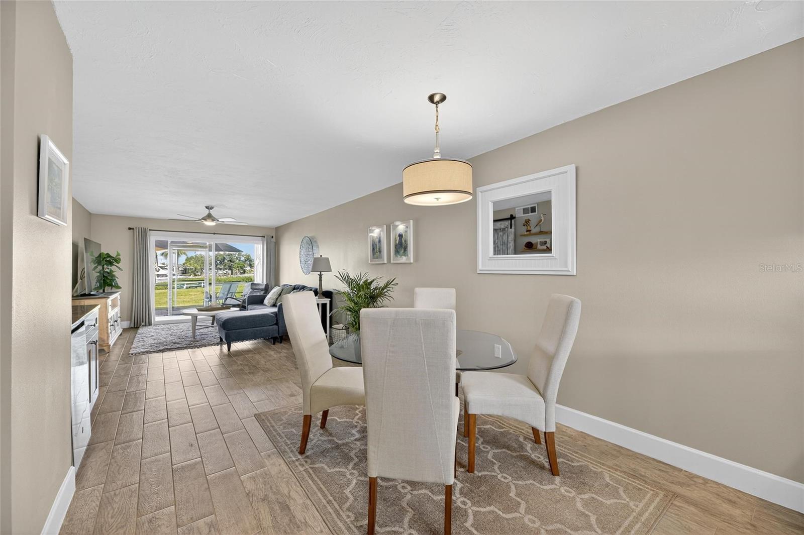 Image 13 of 81 For 1028 Apollo Beach Boulevard 114