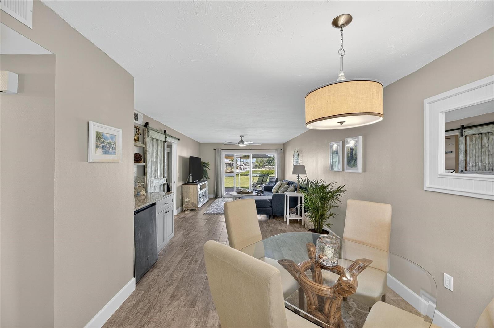 Image 14 of 81 For 1028 Apollo Beach Boulevard 114
