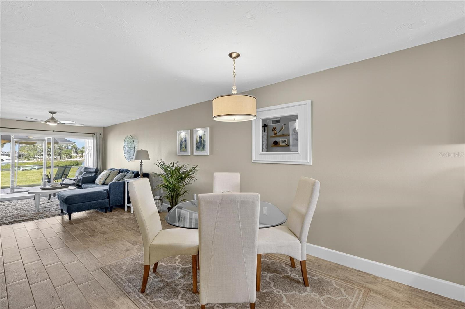 Image 24 of 81 For 1028 Apollo Beach Boulevard 114
