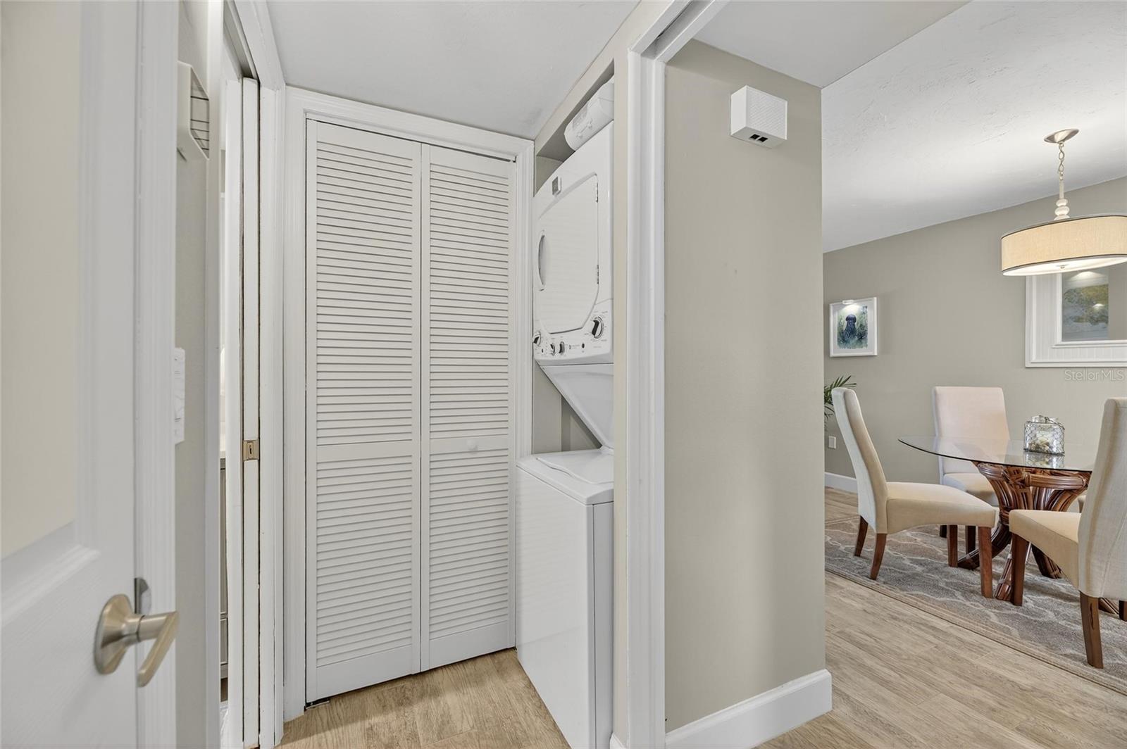 Image 42 of 81 For 1028 Apollo Beach Boulevard 114