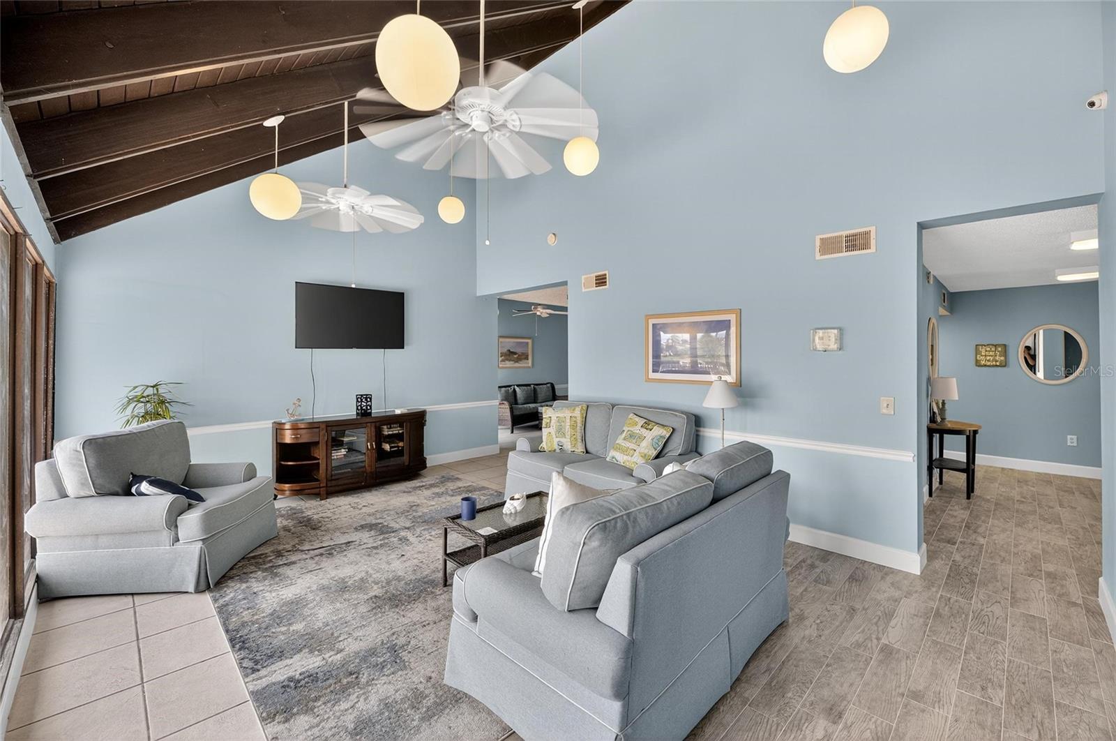 Image 45 of 81 For 1028 Apollo Beach Boulevard 114