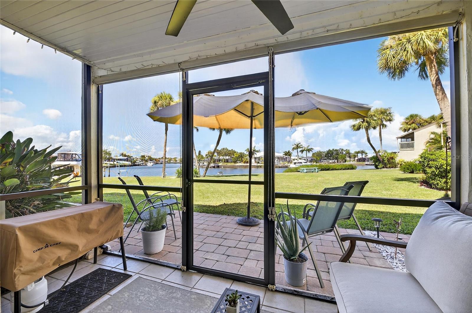 Image 51 of 81 For 1028 Apollo Beach Boulevard 114