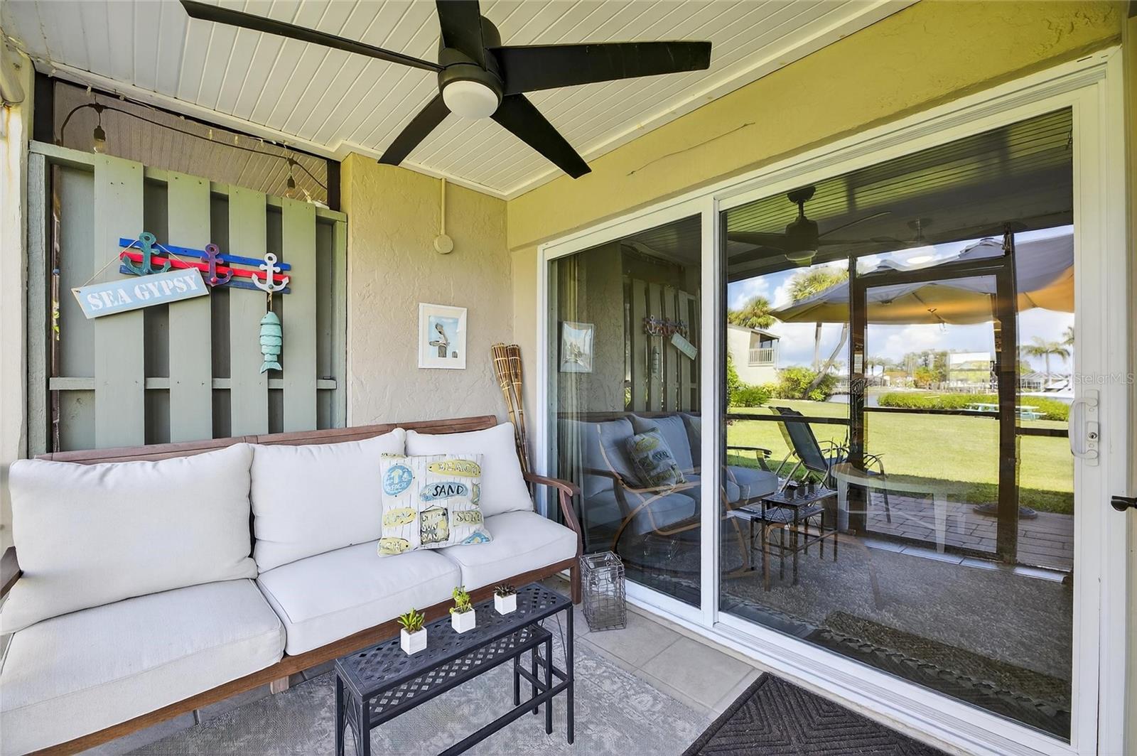 Image 52 of 81 For 1028 Apollo Beach Boulevard 114