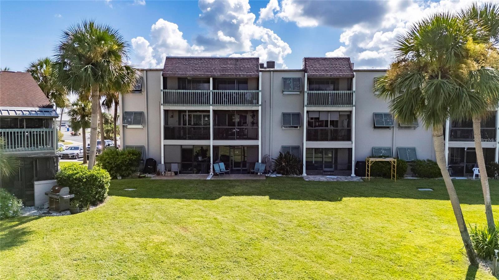 Image 57 of 81 For 1028 Apollo Beach Boulevard 114