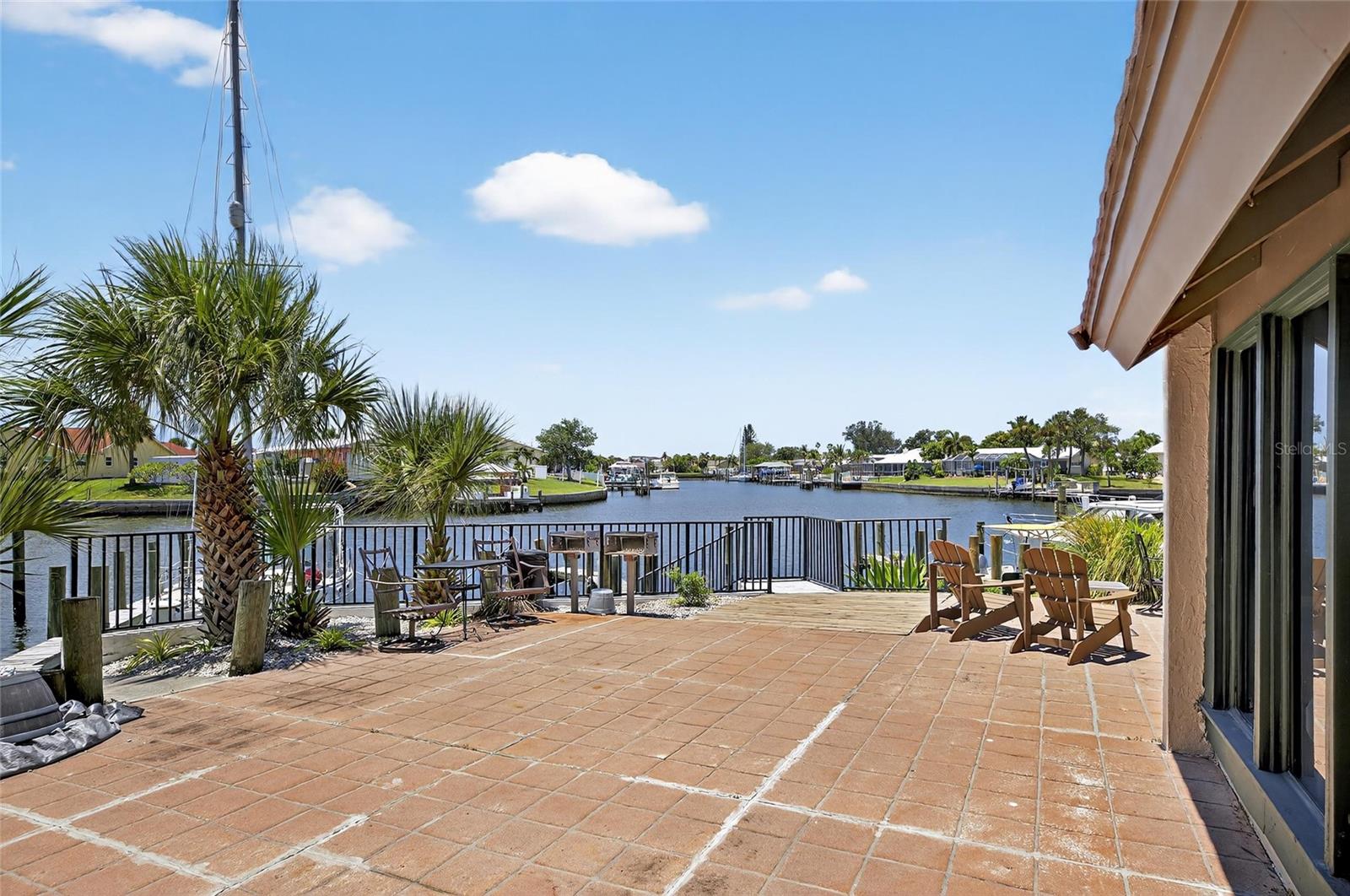 Image 62 of 81 For 1028 Apollo Beach Boulevard 114