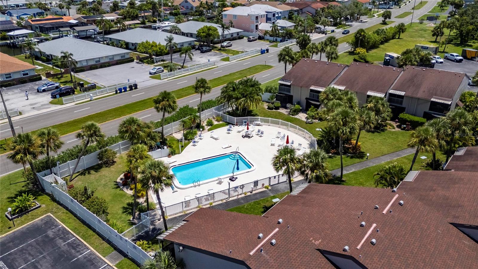 Image 72 of 81 For 1028 Apollo Beach Boulevard 114