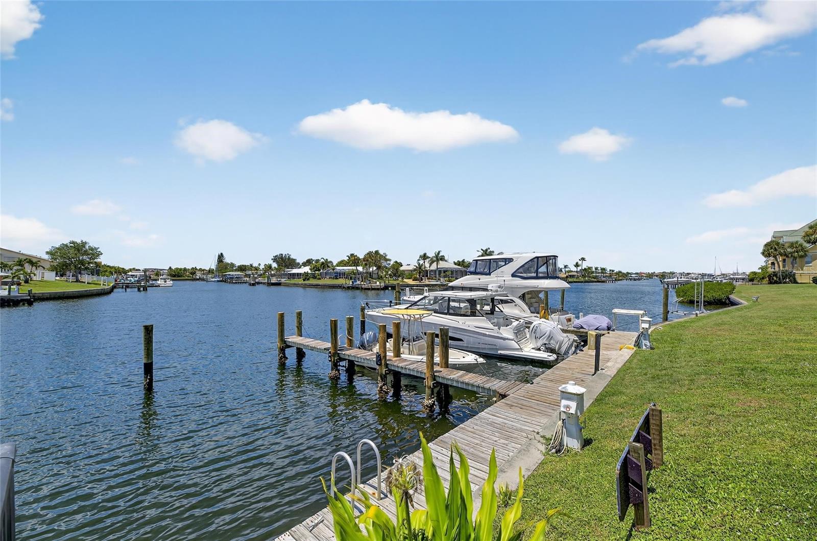 Image 74 of 81 For 1028 Apollo Beach Boulevard 114