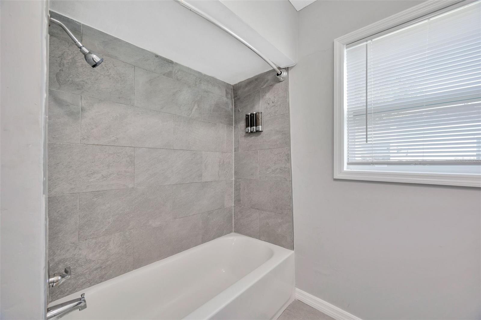 Image 30 of 49 For 701 Adalee Street
