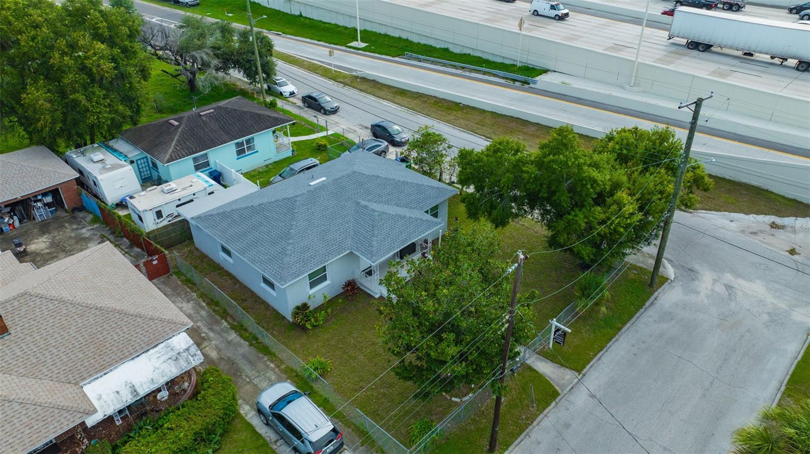 Image 39 of 49 For 701 Adalee Street