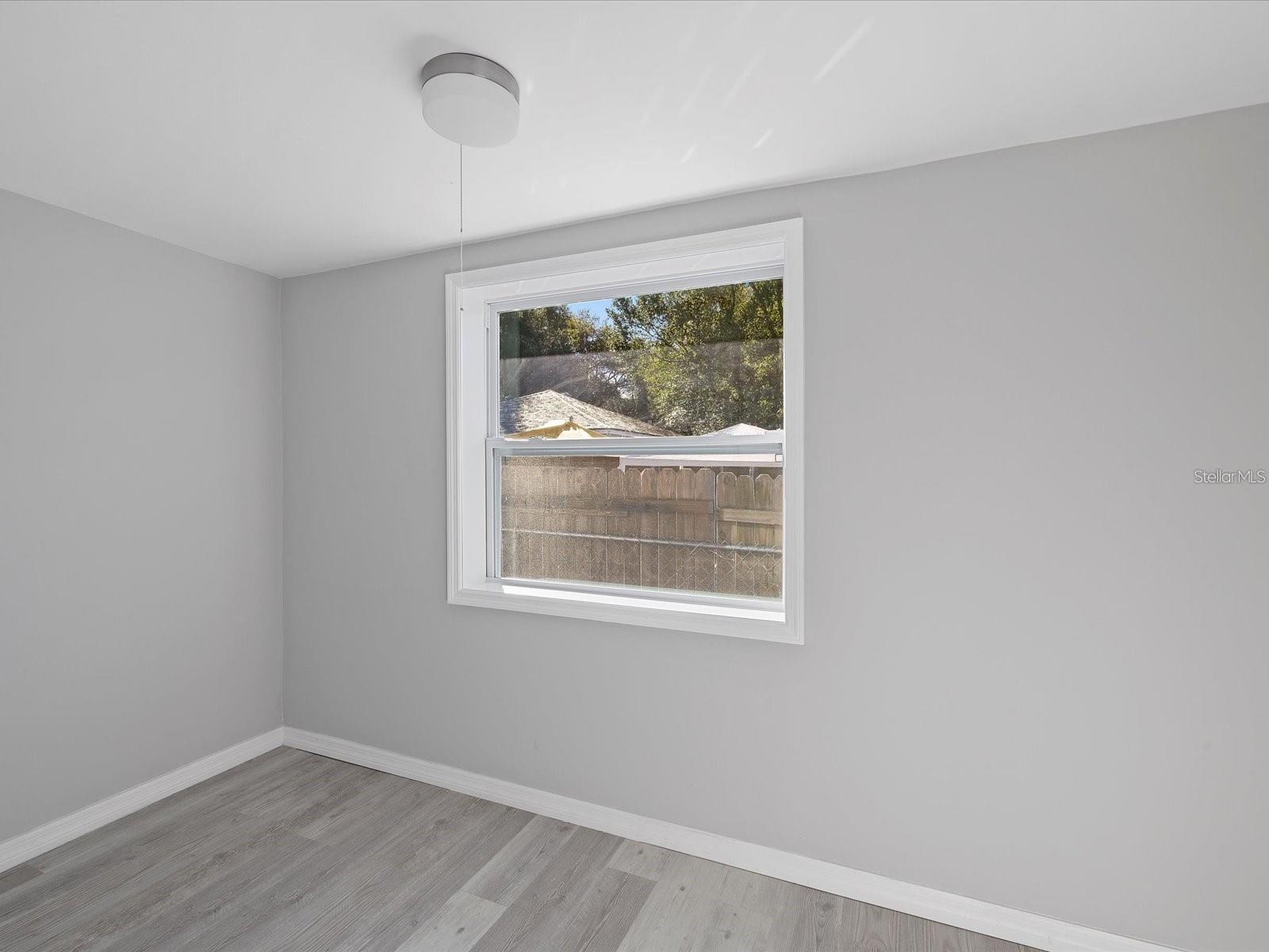 Image 6 of 25 For 701 Adalee Street
